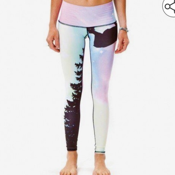 Teeki northern lights leggings✨ - Picture 3 of 5
